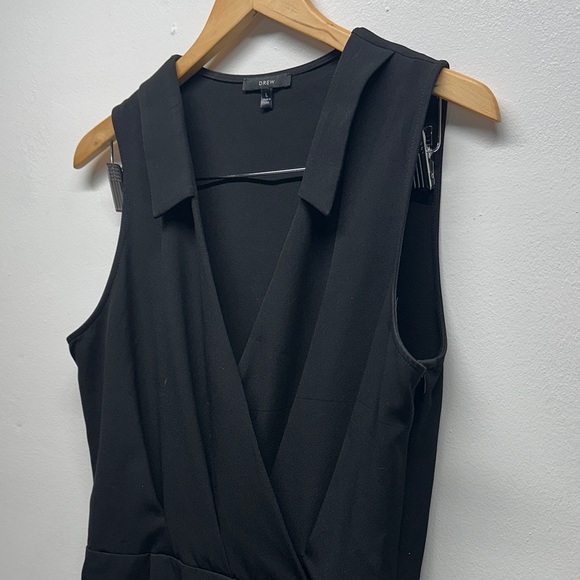 Anthropologie DREW Surplice Jumpsuit Sleeveless V-Neck Collared Black Size Large - Picture 3 of 8
